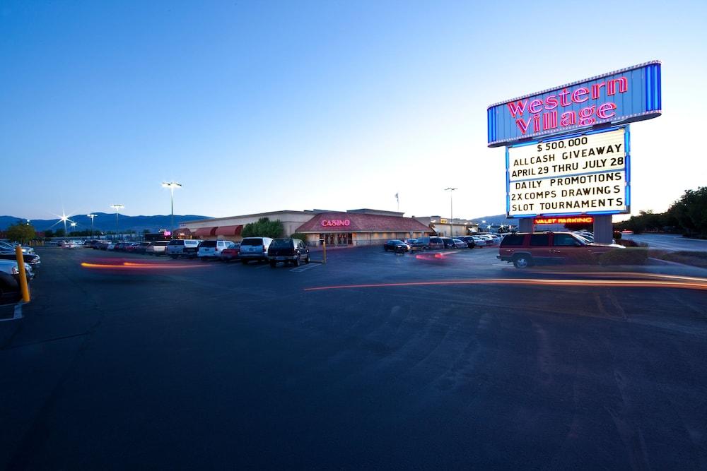 Western Village Inn And Casino Спаркс Екстериор снимка