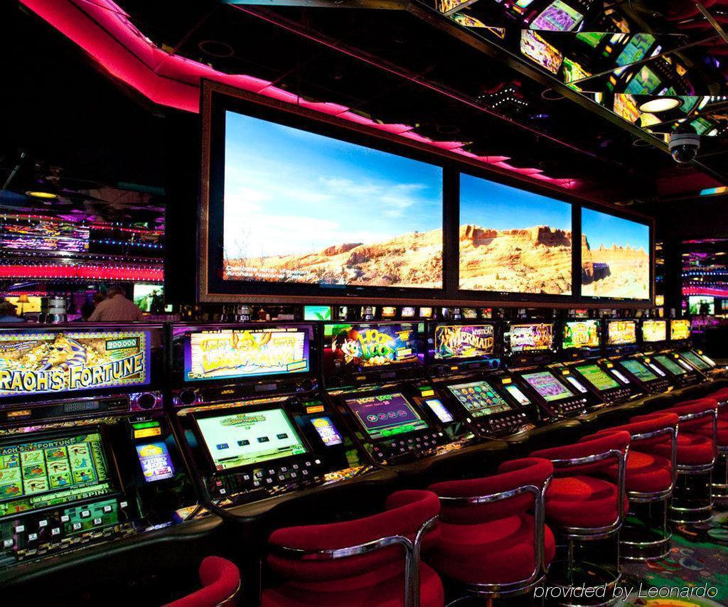 Western Village Inn And Casino Спаркс Екстериор снимка